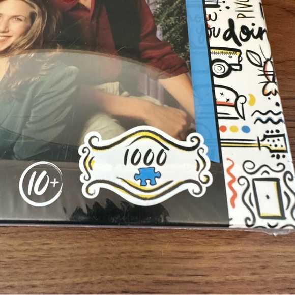 Friends TV show 1000 piece puzzle - Picture 2 of 6